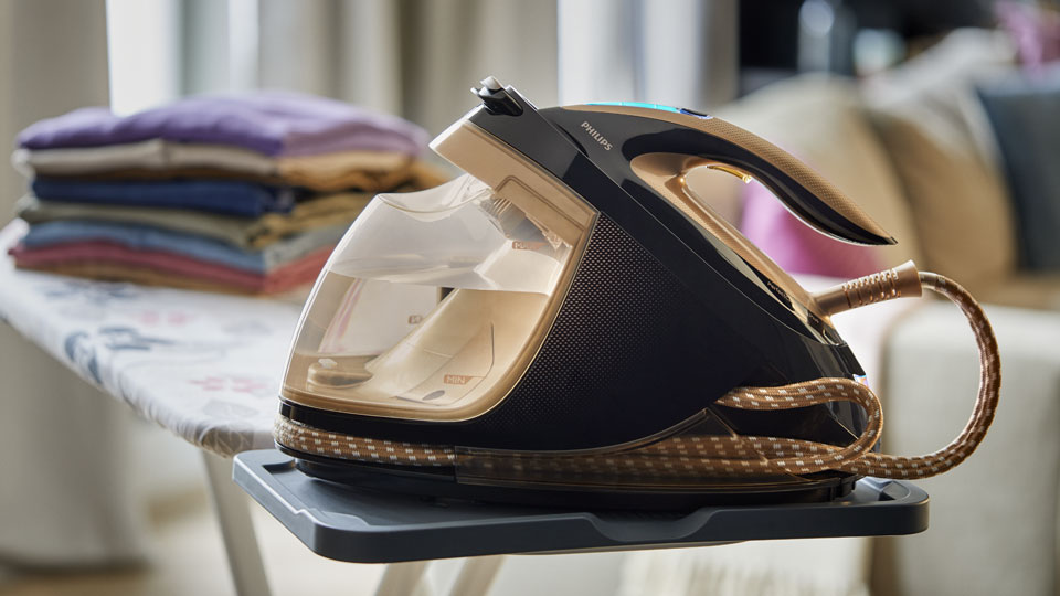 Vid&eacute;o produit Philips PerfectCare Elite Plus