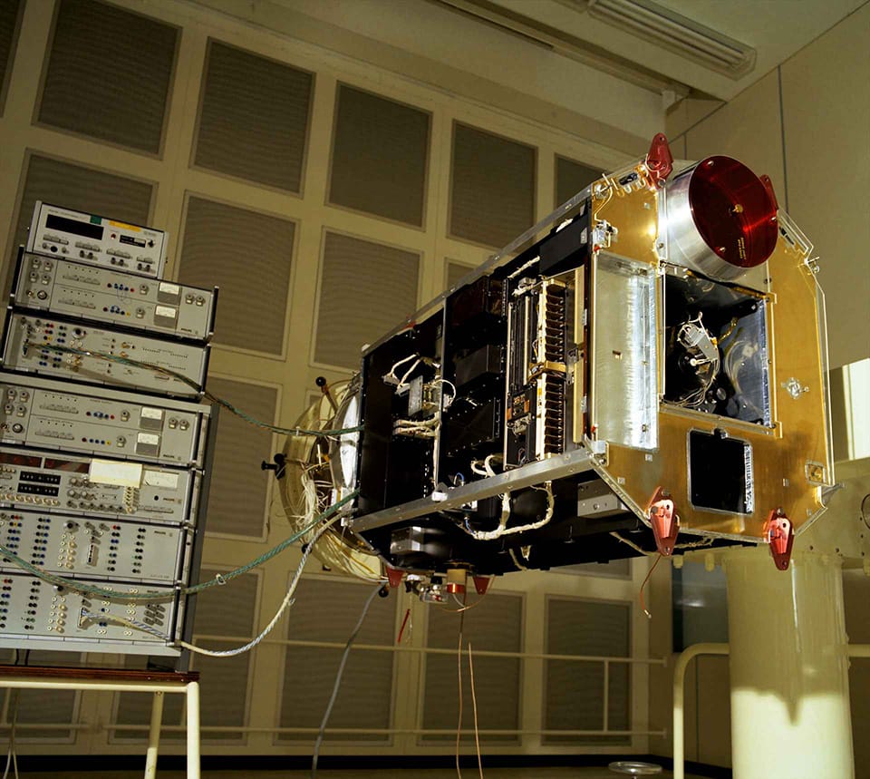 De Astronomische Nederlandse Satelliet, een baanbrekend ruimtevaartproject