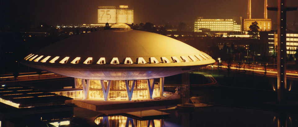 Het Evoluon. Een goed idee heeft vele vaders.