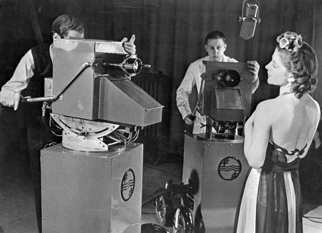 Philips viert 70 jaar televisie! | Philips Museum